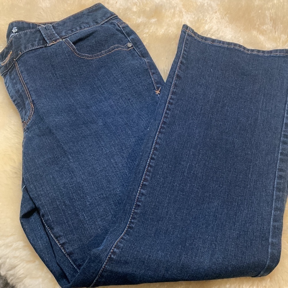 - Lane Bryant slim boot cut jeans size 18